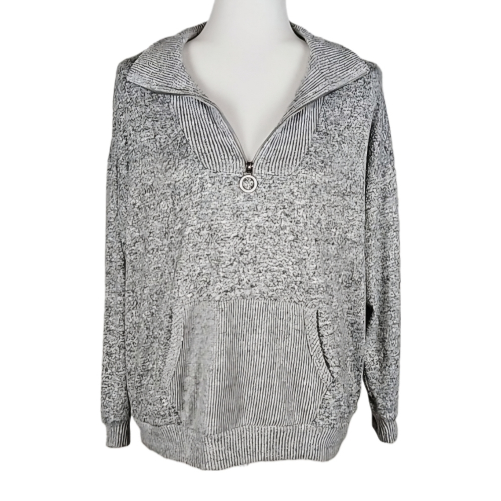 Casual Oversized Soft Gray Sweater with Kangaroo Pocket and Zip Neckline